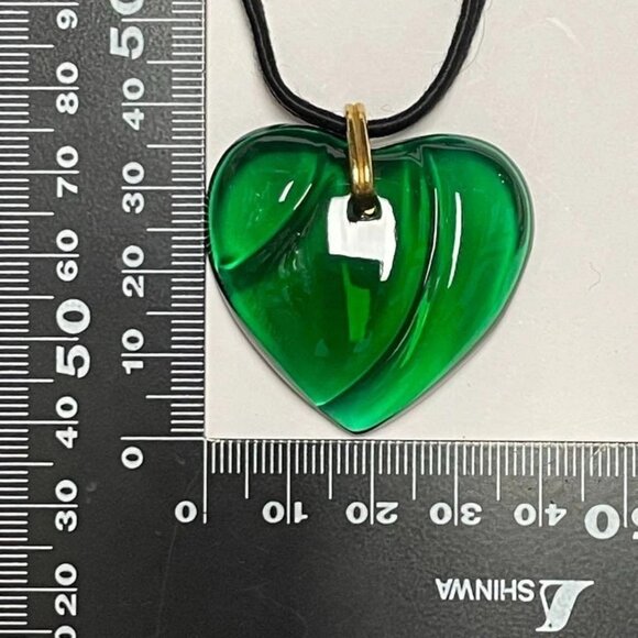 Baccarat Heart Crystal Pendant Necklace Green Limited France Jewelry Gift Rare - Picture 6 of 6